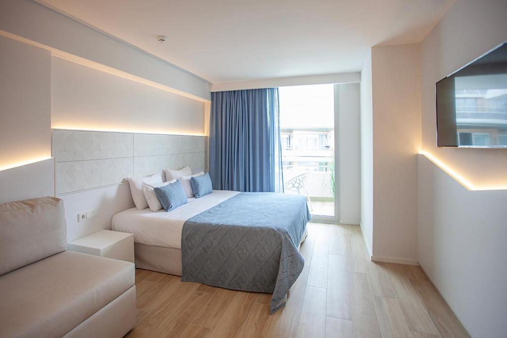 Premium Triple Room,1600569527:JPEG