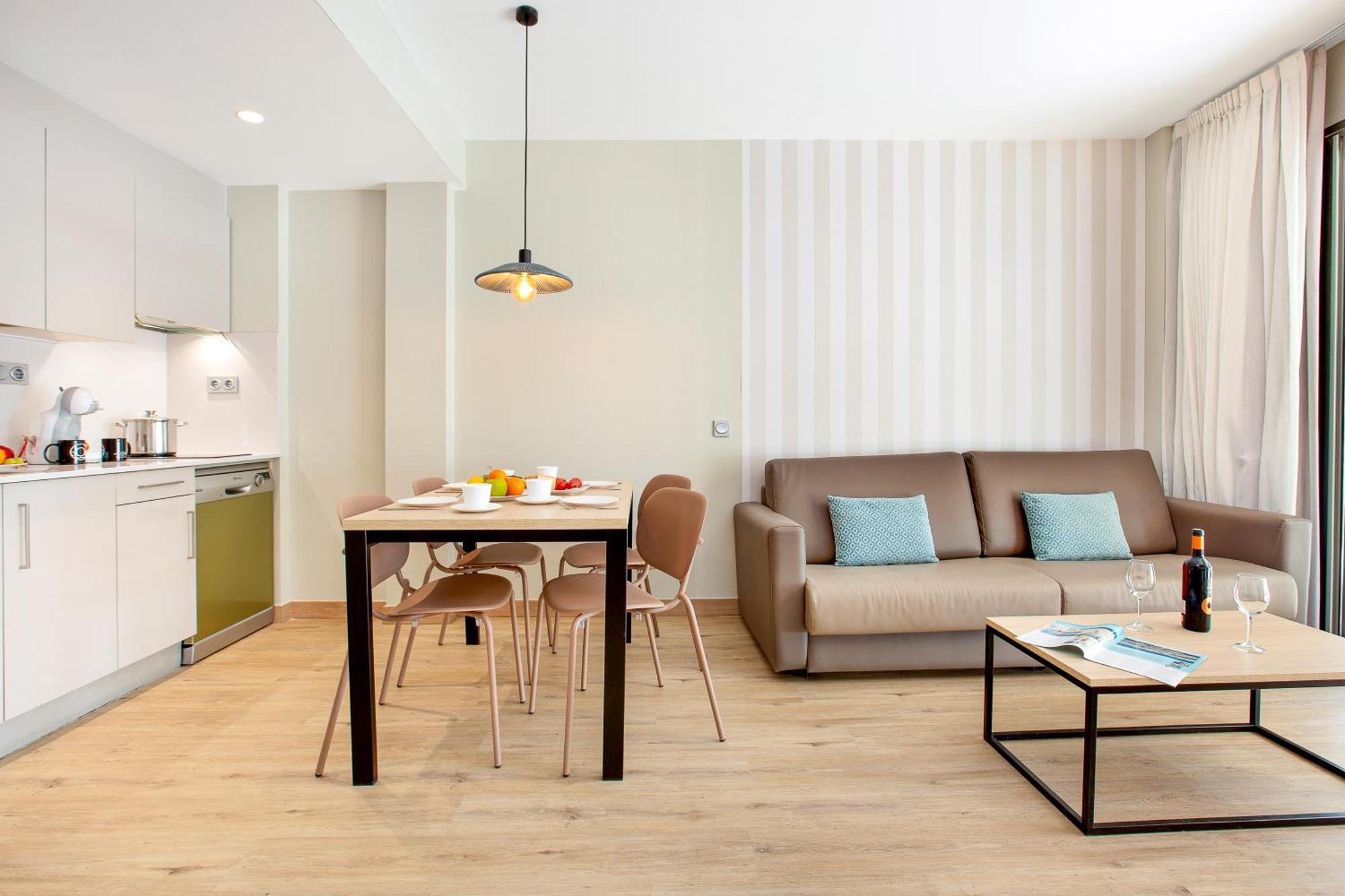 Apartment Terrace,1769498596:JPEG